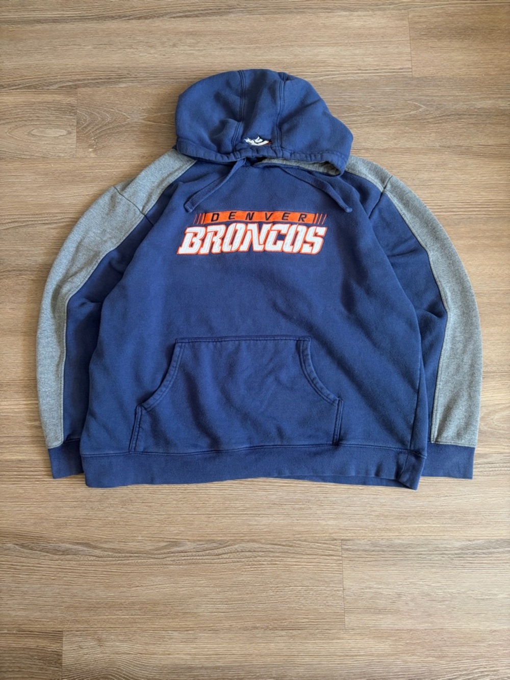 Vintage Y2K Denver Broncos Hoodie Size XL men